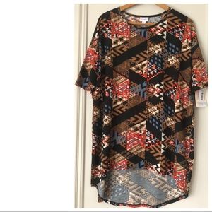 LuLaRoe / NWT Irma top